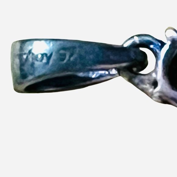 Vintage D’Joy Sterling Silver Green Stone Cross Pendant - Picture 4 of 4